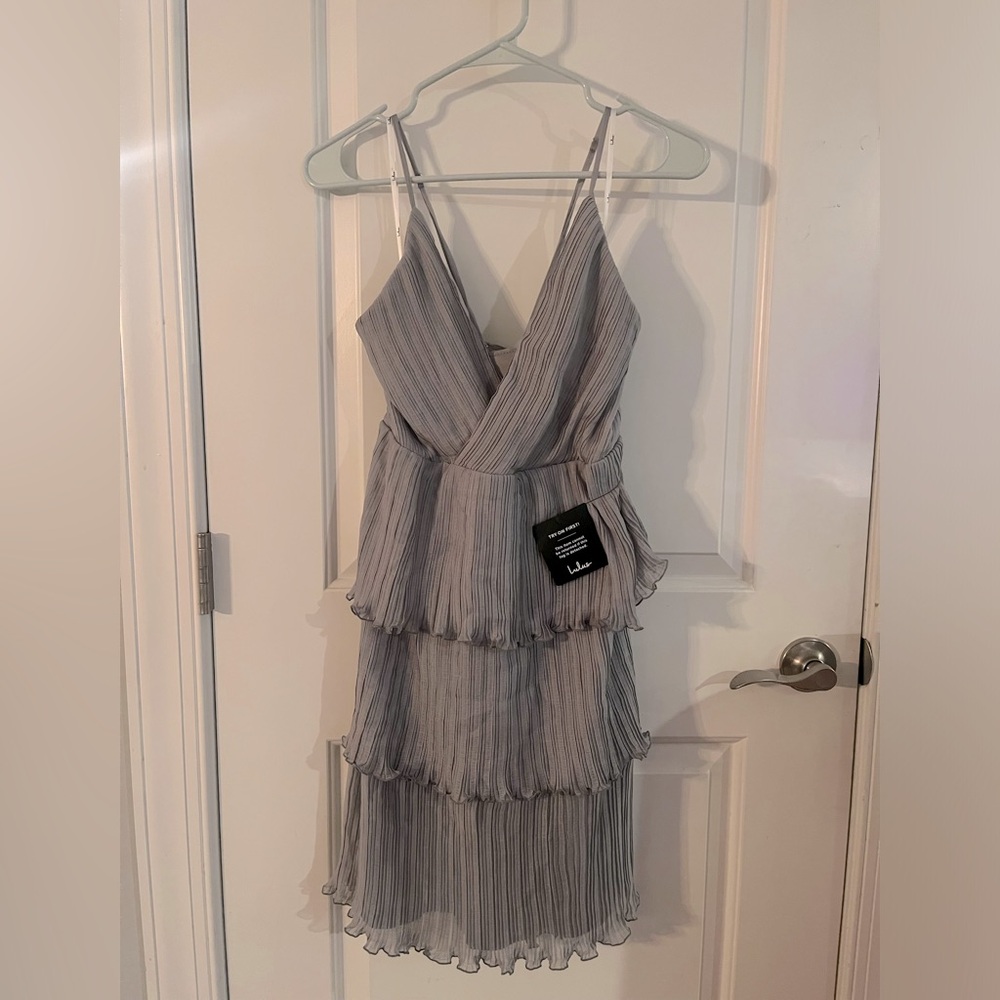 NWT- Gray Lulus Dress